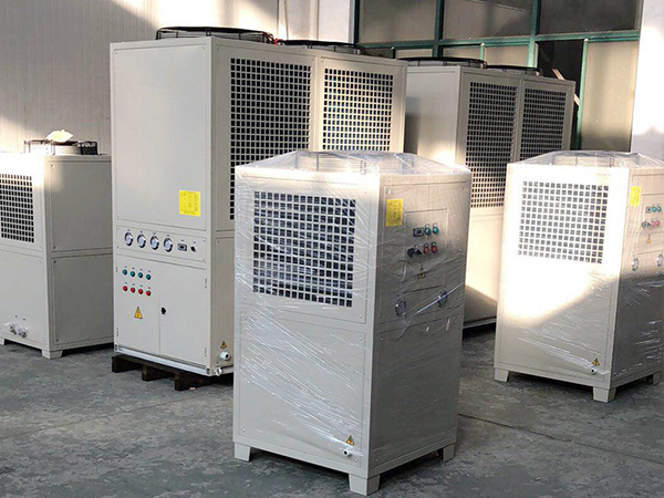 工業(yè)油冷機需要定期清理嗎 工業(yè)油冷機需要定期清理嗎