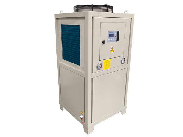 工業油冷機多長時間清理 工業油冷機多長時間清理